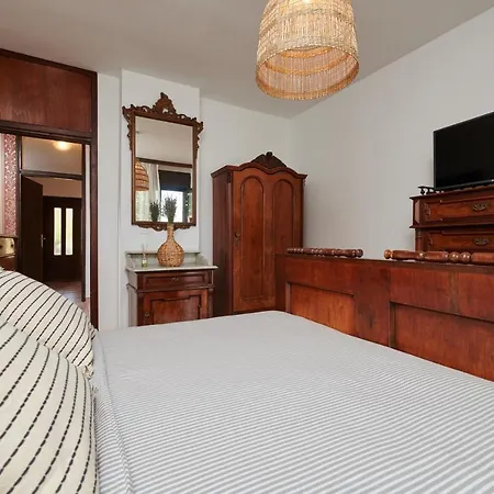 Zen Garden Sew View Apartment Trogir