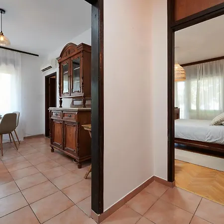 Zen Garden Sew View Apartment Trogir