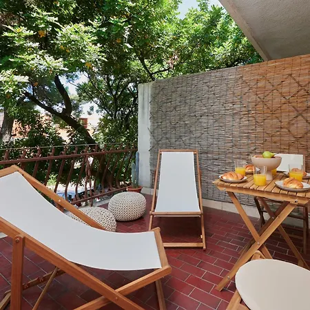 Zen Garden Sew View Apartment *